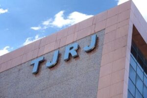 Capa Oficiais de Justica imagem image tumblr – 2025-10-25T104658.324